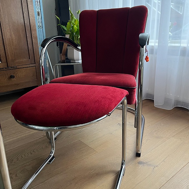 Stoffering Gispen Fauteuil + hocker Stoffering Design stoel