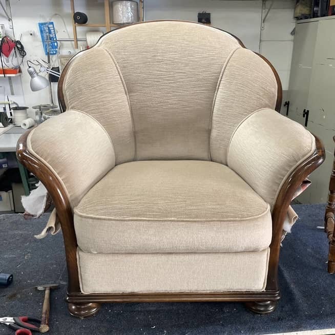 Stoffering fauteuil Fauteuil herstofferen