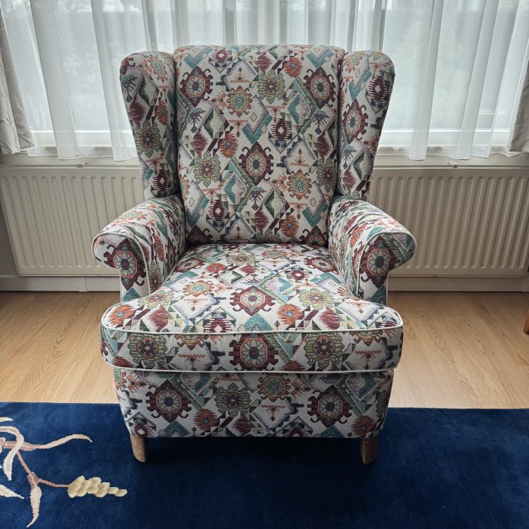 Herstoffering klassieke fauteuil