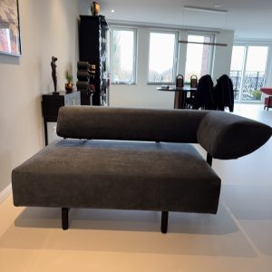 Herstoffering COR Bankstel met Alcantara